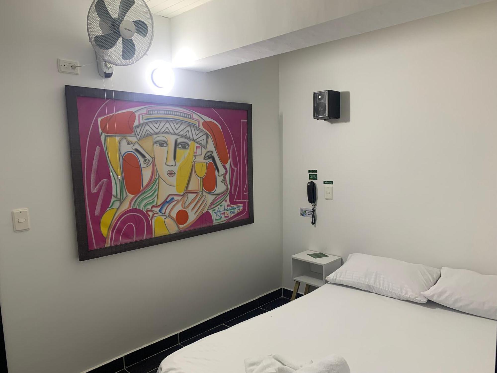 Hotel Lindbergh Quindio Армения Экстерьер фото