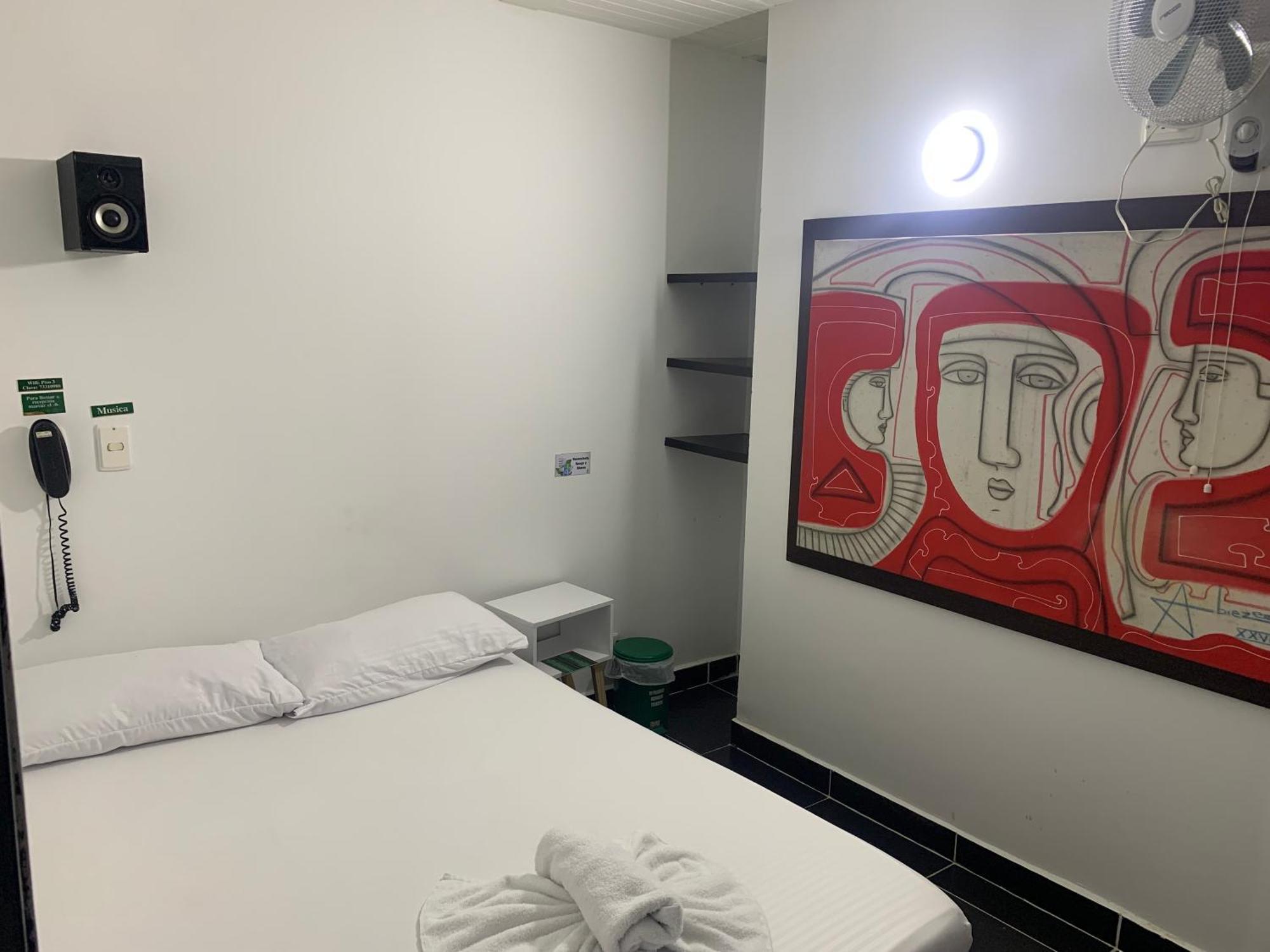 Hotel Lindbergh Quindio Армения Экстерьер фото
