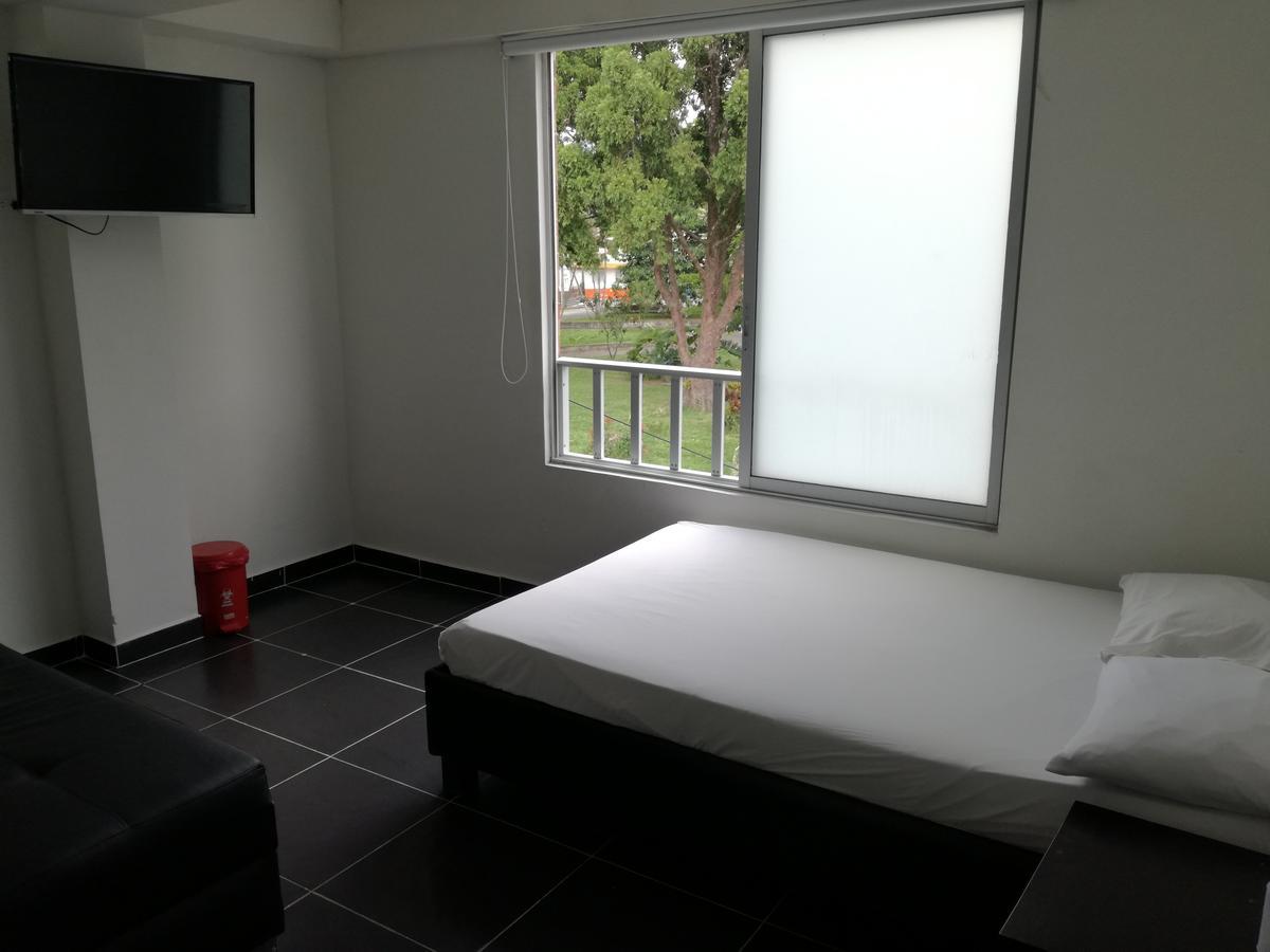 Hotel Lindbergh Quindio Армения Экстерьер фото